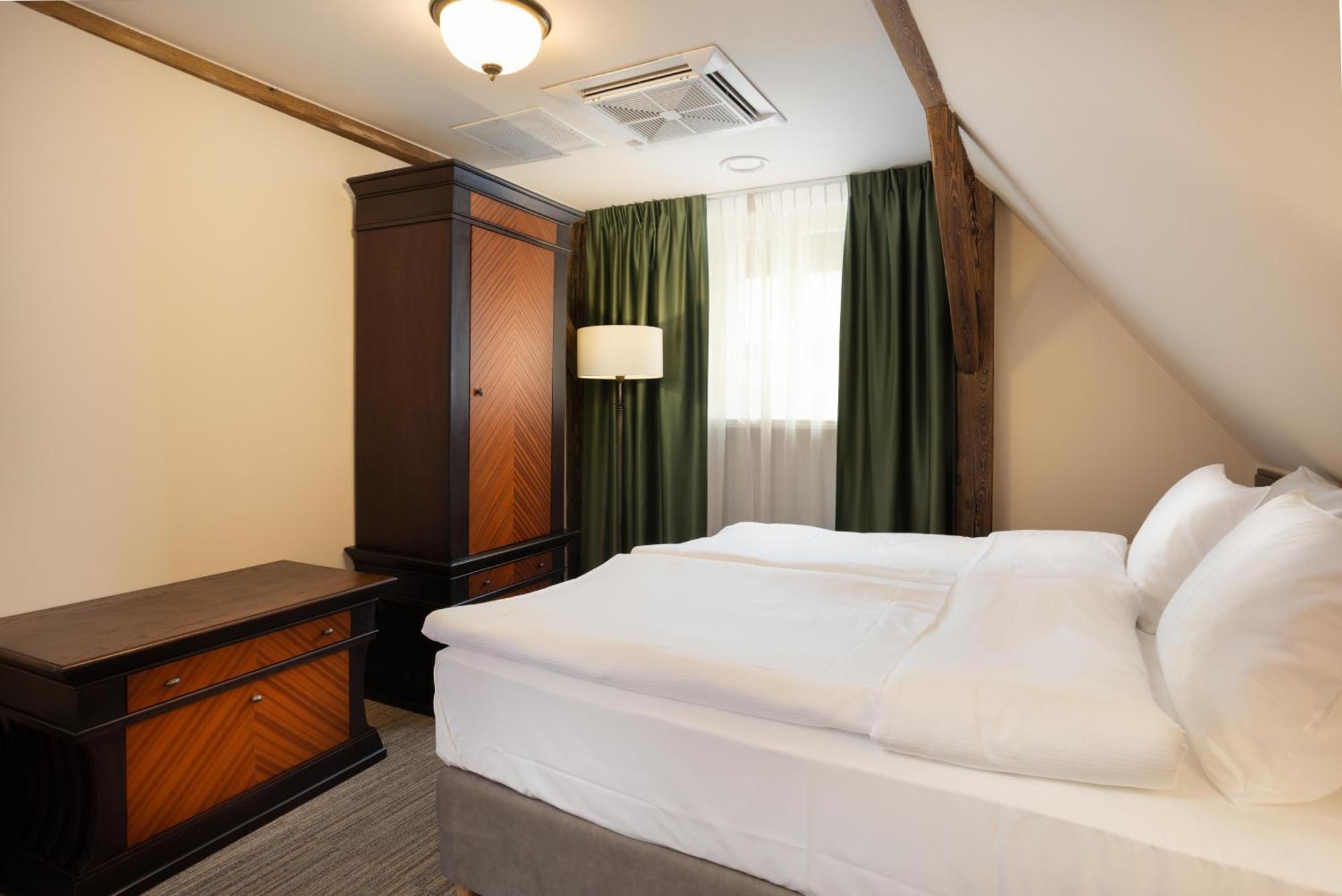 Brovaria Boutique Stary Rynek - Old Town Square Hotel 3*